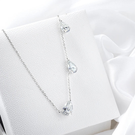 Gradient Moissanite Necklace for Women 3 Gems Pear Cut Certified Luxury Pendant